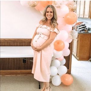 Goodnight macaroon dress size large (fit more s/m)